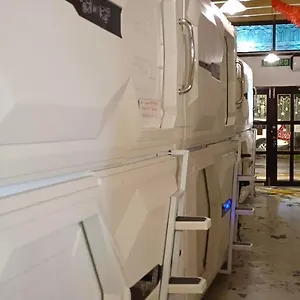 2* Hotel Vspace Capsule & Cafe